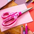 SoftGrip™ saks til større børn, lyserød blomst (15 cm)